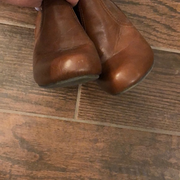 Brown boots - Picture 4 of 4